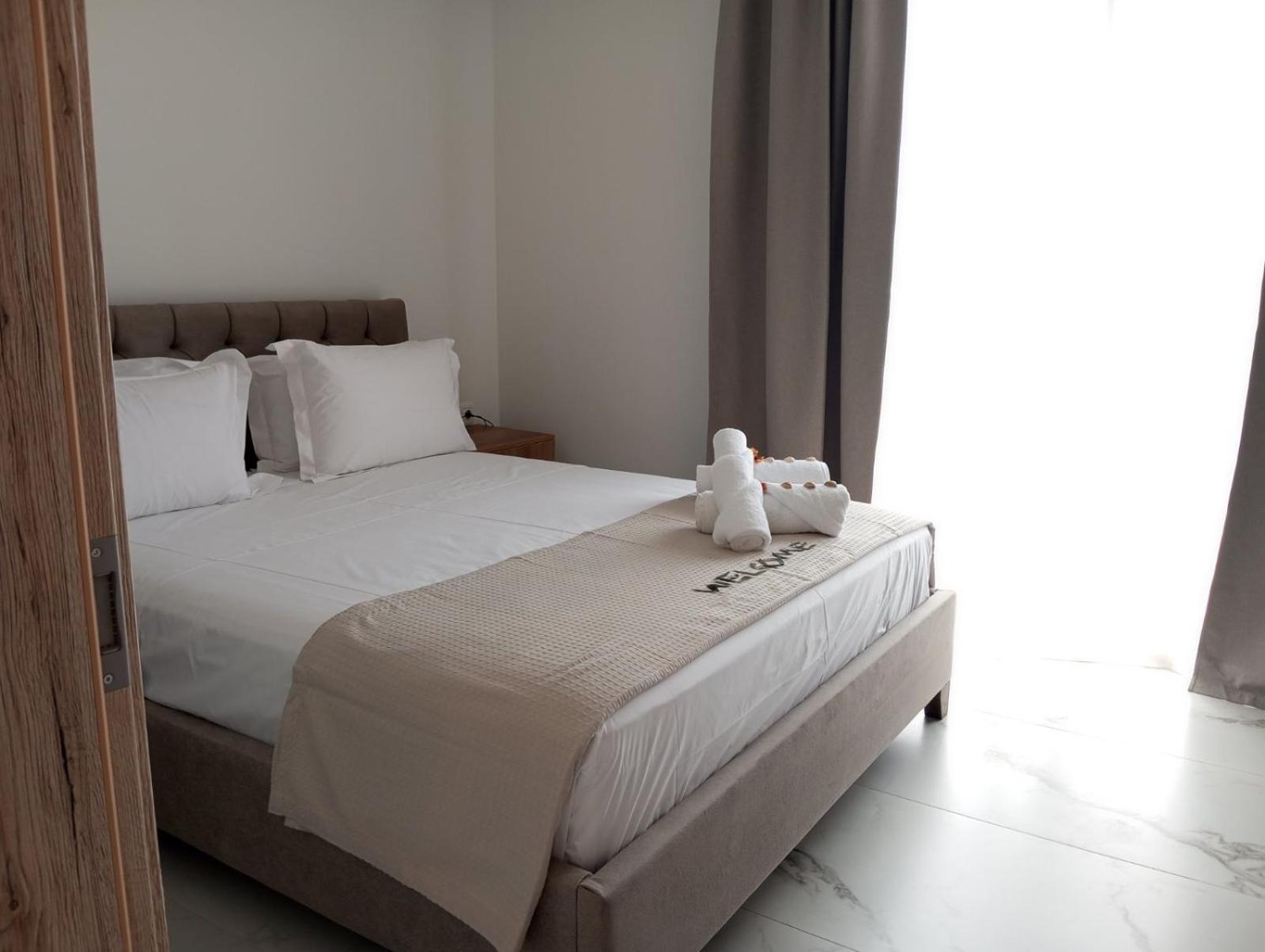 Three Charites Resort เกียโลวา ภายนอก รูปภาพ