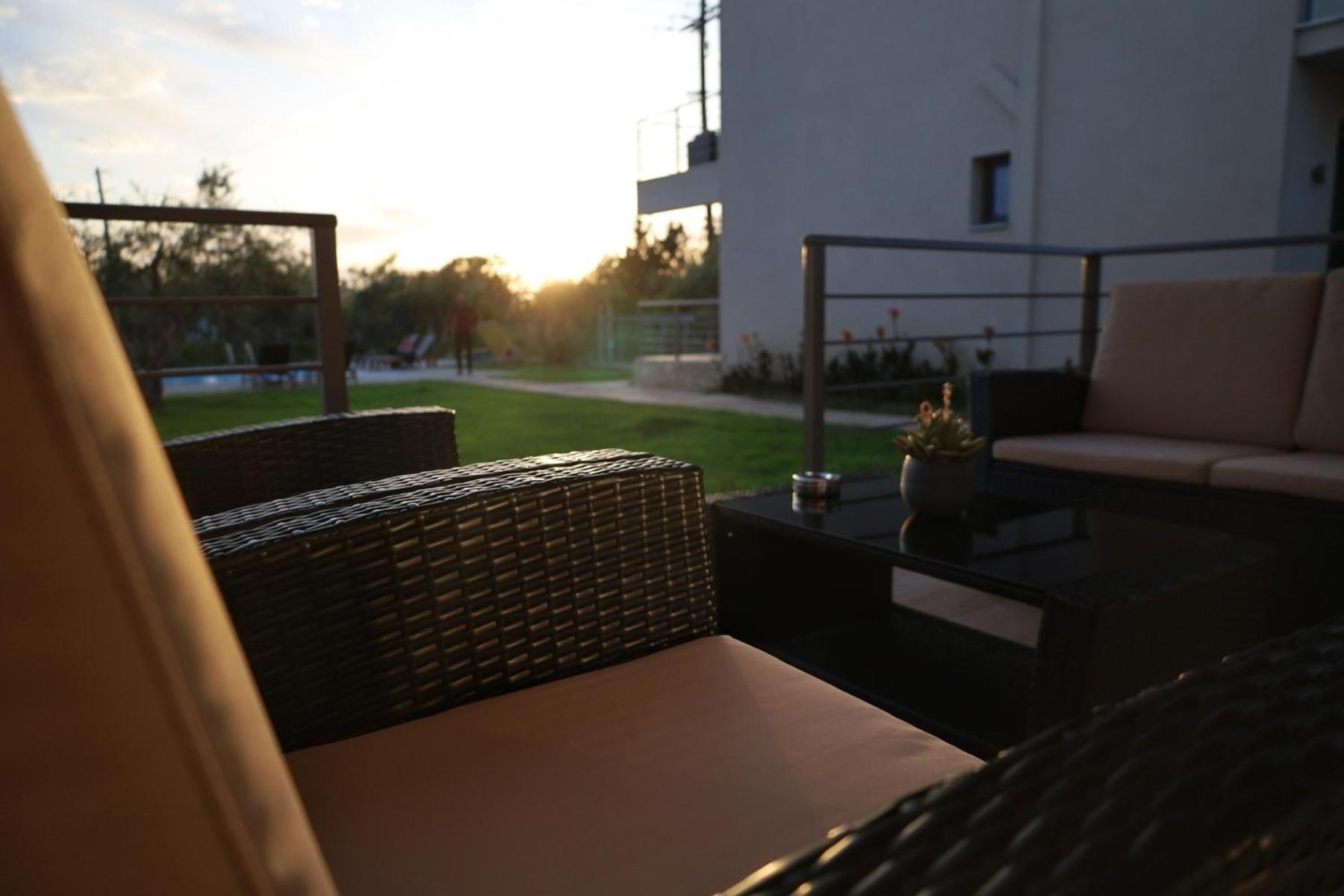 Three Charites Resort เกียโลวา ภายนอก รูปภาพ